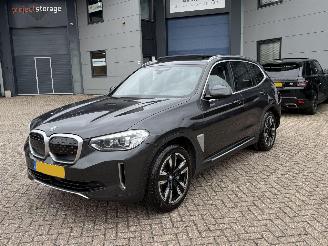 uszkodzony samochody osobowe BMW iX3 80 KWh Executive Pano 2021/9