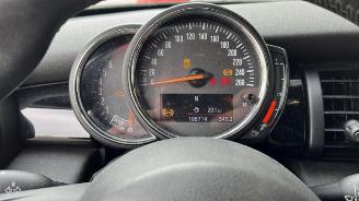 Mini Cooper Mini (F56), Hatchback 3-drs, 2013 1.5 12V Cooper picture 24