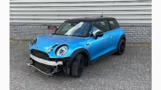 Uttjänta bilar auto Mini Cooper Mini (F56), Hatchback 3-drs, 2013 1.5 12V Cooper 2018/10