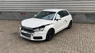 Autoverwertung Audi A1 A1 Sportback (8XA/8XF), Hatchback 5-drs, 2011 / 2018 1.0 TFSI Ultra 12V 2018/6