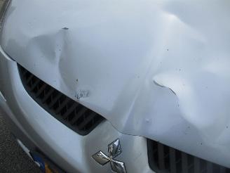 Mitsubishi Grandis 2.4 -16V INTENSE AUTOMAAT 7 PERSOONS picture 4