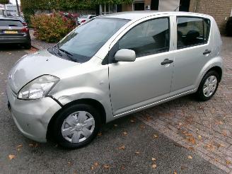 Schadeauto Daihatsu Sirion SIRION 2  1.3-16V COMFORT AUTOMAAT AIRCO 2007/7