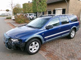 Unfallwagen Volvo Xc-70 VOLVO OCEAN RACE 2.4 T AWD AUTOMAAT 7 PERSOONS 2001/11