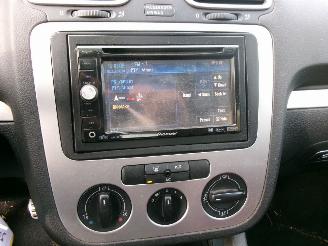 Volkswagen Eos 2.0-16V FSI picture 14