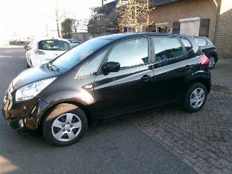 skadebil auto Kia Venga 1.4 CVVT PLUS PACK AIRCO NAVI 2012/3