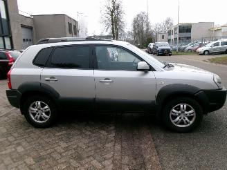 Hyundai Tucson 2.0I STYLE AIRCO picture 5