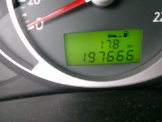 Hyundai Tucson 2.0I STYLE AIRCO picture 16