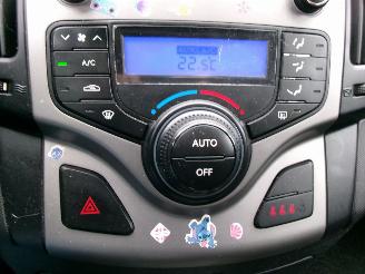 Hyundai I-30 1.6 I ACTIVE picture 12