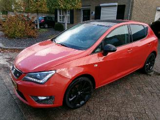 krockskadad bil auto Seat Ibiza FR CONNECT CLIMA NAVI PANO 2017/1