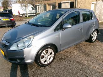 Schadeauto Opel Corsa 1.4-16V ENJOY AIRCO 2009/8