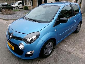 Schadeauto Renault Twingo 1.2 16V DYNAMIQUE CLIMA 2012/4