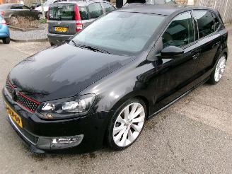 uszkodzony samochody osobowe Volkswagen Polo 1.2-16V COMFORTLINE AIRCO NAVI 2011/11