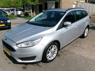 skadebil auto Ford Focus 1.5 TDCI EDITION CLIMA NAVI 2015/11