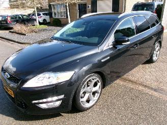 Schadeauto Ford Mondeo 1.6 I PLATINUM CLIMA NAVI GEEN SCHADE 2014/3