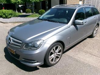 uszkodzony samochody osobowe Mercedes C-klasse 180 BUSINESS CLASS AVANTGARDE 2011/12