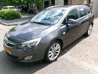 Auto incidentate Opel Astra 1.4 SPORT CLIMA 2011/4