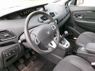 Renault Grand-scenic 1.4 TCE BOSE 7 PERSOONS CLIMA NAVI picture 23