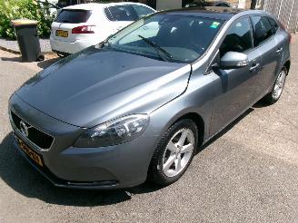 Avarii autoturisme Volvo V-40 2.0 D2 R-DESIGN CLIMA PANO 2016/6