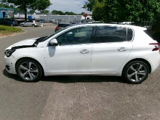 Peugeot 308 1.2 I BLUE LEASE PREMUIM 82.749 KM NAP picture 4