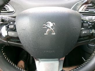 Peugeot 308 1.2 I BLUE LEASE PREMUIM 82.749 KM NAP picture 24