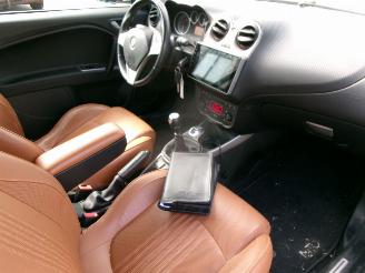 Alfa Romeo MiTo 1.3  JTDm DISTINCTIVE CLIMA LEDER picture 12