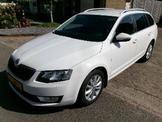 Skoda Octavia 1.6 TDI AMBITION BUSINESSLINE CLIMA picture 1