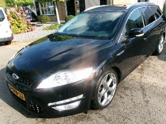 Schadeauto Ford Mondeo 1.6 I PLATINUM CLIMA NAVI GEEN SCHADE 2014/3