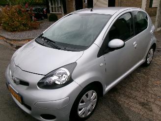 Unfallwagen Toyota Aygo 1.0-12V ACCESS AIRCO 2009/4