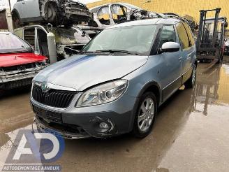 disassembly passenger cars Skoda Roomster Roomster (5J), MPV, 2006 / 2015 1.2 TSI 2011/1