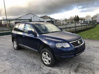 Voiture accidenté Volkswagen Touareg 2.5 TDI 2004/6