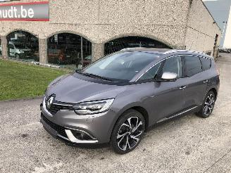 skadebil auto Renault Grand-scenic 1.2 TURBO 7 PLACES 2017/10