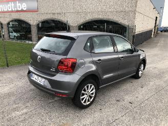 Coche accidentado Volkswagen Polo 1.2 DSG 2015/11