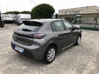 Schadeauto Peugeot 208 1.5 BLUE HDI 16V 2022/7