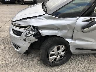 Citroën C4-picasso 1.6 HDI    7 PLACES picture 7