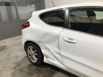 Kia Pro cee d 1.6 CRDI picture 11