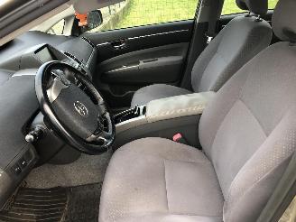 Toyota Prius HYBRIDE picture 6