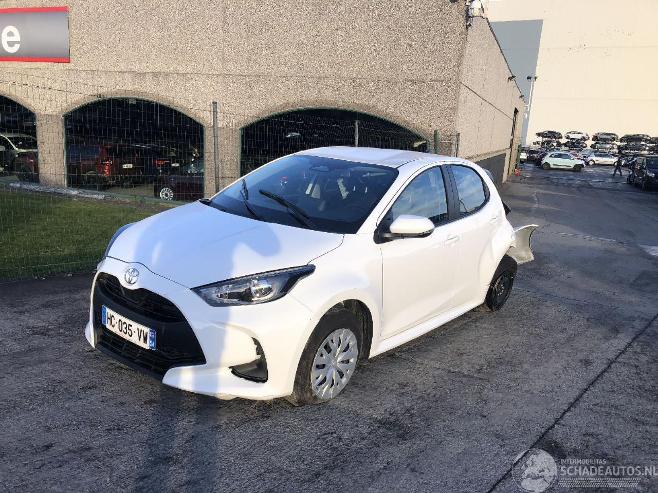 Toyota Yaris 1.5 HYBRIDE