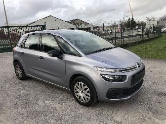 Avarii autoturisme Citroën C4-picasso 1.2 2017/8