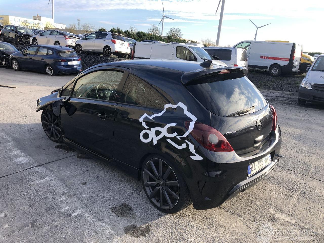 Opel Corsa 1.6 T NURBURGRING