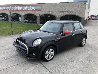 Vaurioauto  passenger cars Mini One 1.5 D 2018/1