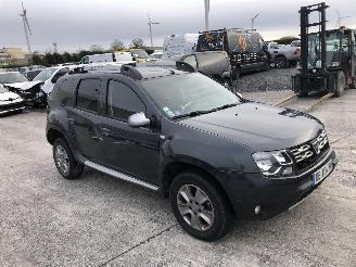 Vaurioauto  passenger cars Dacia Duster 1.2 2013/12