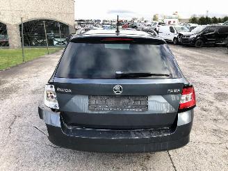 Skoda Fabia COMBI 1.0I picture 9