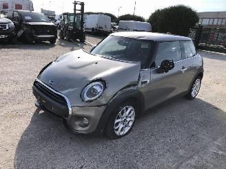 Unfallwagen Mini One 1.5 2018/11