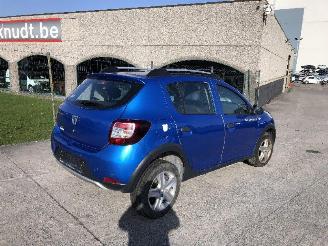 uszkodzony samochody osobowe Dacia Sandero STEPWAY 