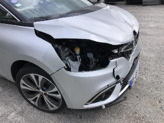 Renault Scenic 1.2 picture 6