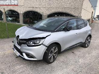 skadebil auto Renault Scenic 1.2 
