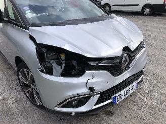 Renault Scenic 1.2 picture 4