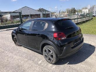 krockskadad bil auto Citroën C3 1.2 2021/8