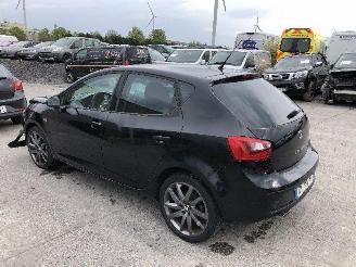 Schadeauto Seat Ibiza 1.6 TDI  FR 2014/12