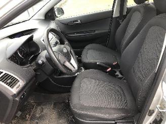 Hyundai I-20 1.2 picture 6
